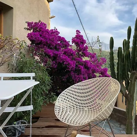 Balagne, Aregno, Voutes En Pierres Renovees * Aregno
